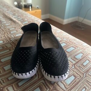 Ilse JacobsenBlack Women's Slip-On ShoesTulip Ballet Flats